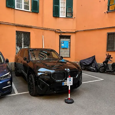 Sixtyfour - Free Parking بيت ضيافة جنوة